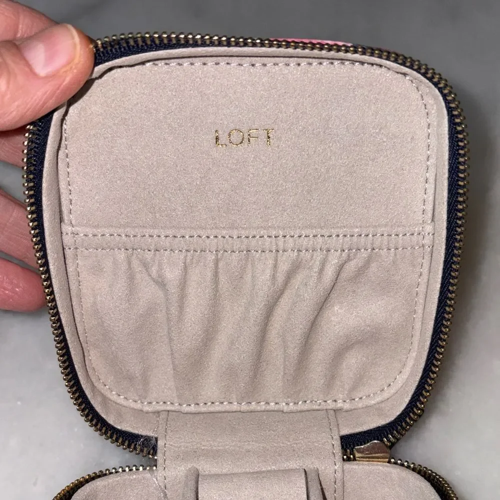 LOFT Floral Travel Jewelry Organizer Case Blue Pink NWT